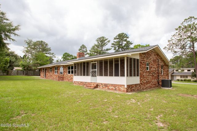 2608 Winchester Road, Waycross, GA 31501