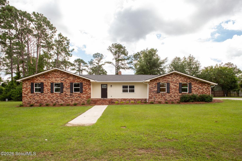2608 Winchester Road, Waycross, GA 31501