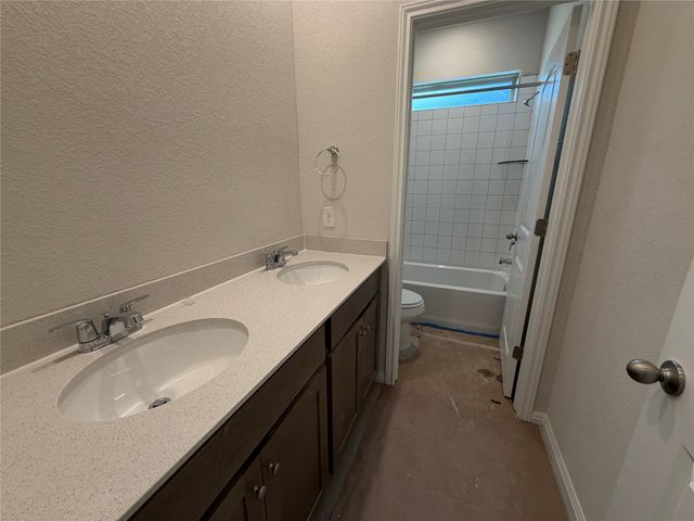 217 Leeland DR, Liberty Hill, TX 78642