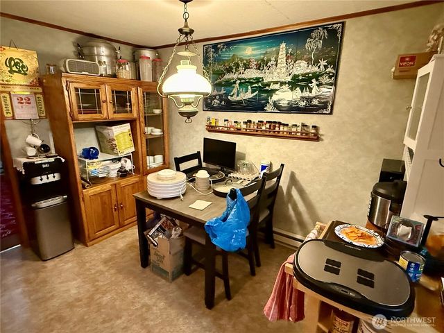 928 Bradford Street, Raymond, WA 98577