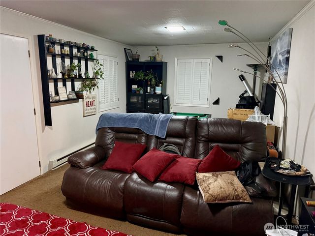 928 Bradford Street, Raymond, WA 98577