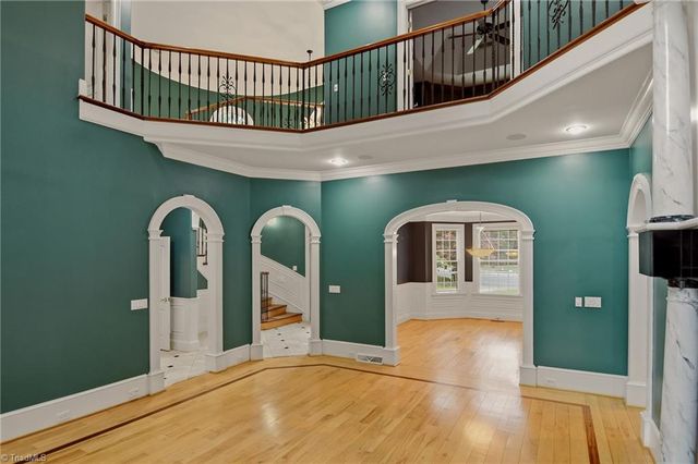121 Salem Village Court, Clemmons, NC 27012
