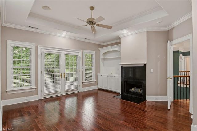 121 Salem Village Court, Clemmons, NC 27012