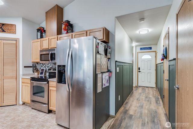 16633 Greenleaf Avenue SE, Yelm, WA 98597