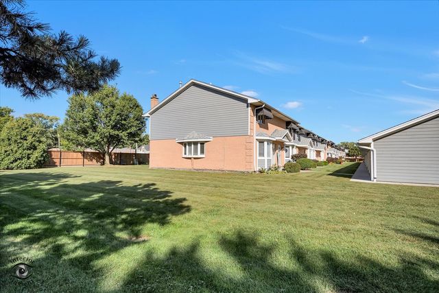 2550 W 112th Street 15-O, Chicago, IL 60655