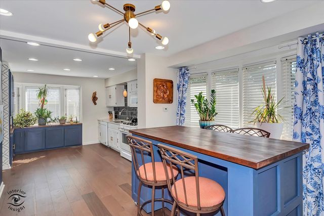 2550 W 112th Street 15-O, Chicago, IL 60655