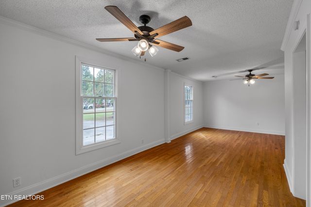 176 Gudger Rd, Madisonville, TN 37354