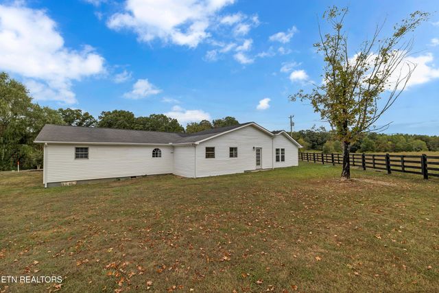 176 Gudger Rd, Madisonville, TN 37354