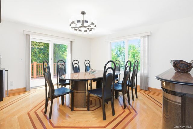 4 Old House Lane, Chappaqua, NY 10514