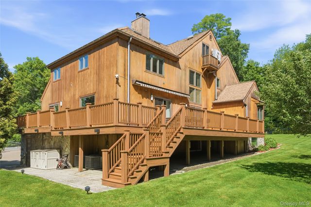 4 Old House Lane, Chappaqua, NY 10514
