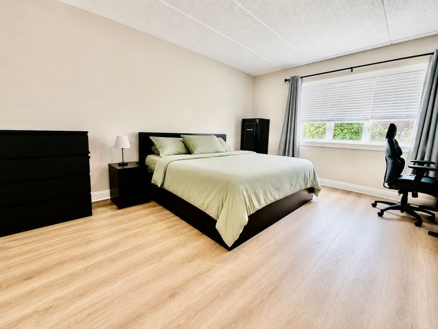 1330 Perry Street 202, Des Plaines, IL 60016