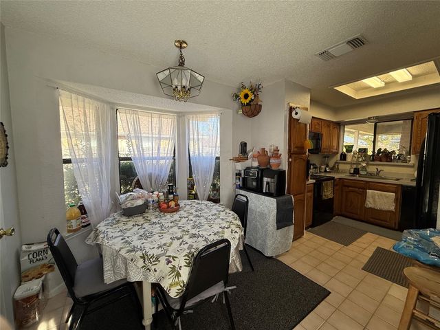 6115 Meadowside Trail, Arlington, TX 76017