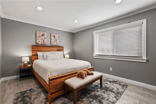 2204 E Vista Mesa Way, Orange, CA 92867