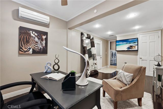 2204 E Vista Mesa Way, Orange, CA 92867