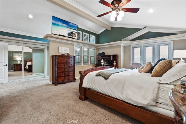 2204 E Vista Mesa Way, Orange, CA 92867