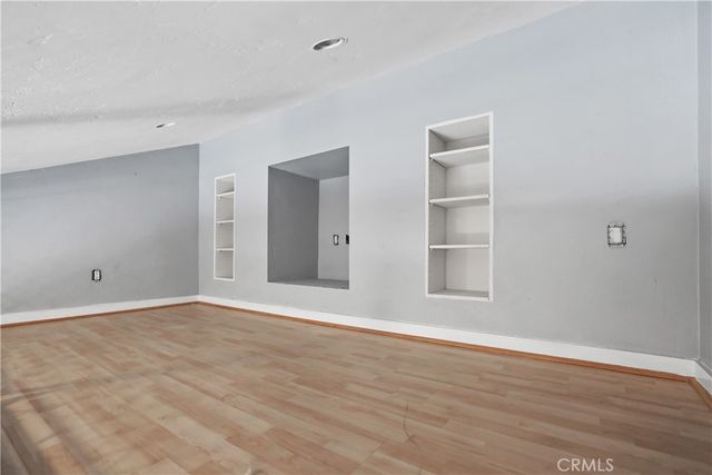 2204 E Vista Mesa Way, Orange, CA 92867
