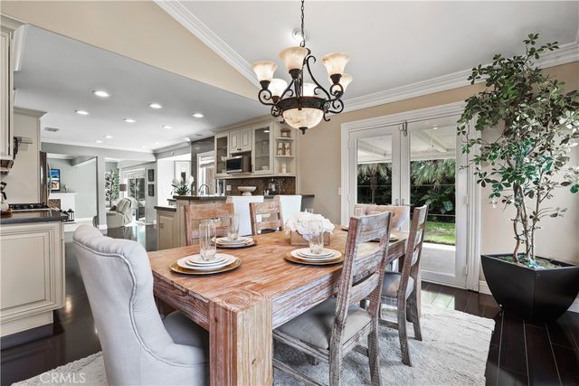 2204 E Vista Mesa Way, Orange, CA 92867