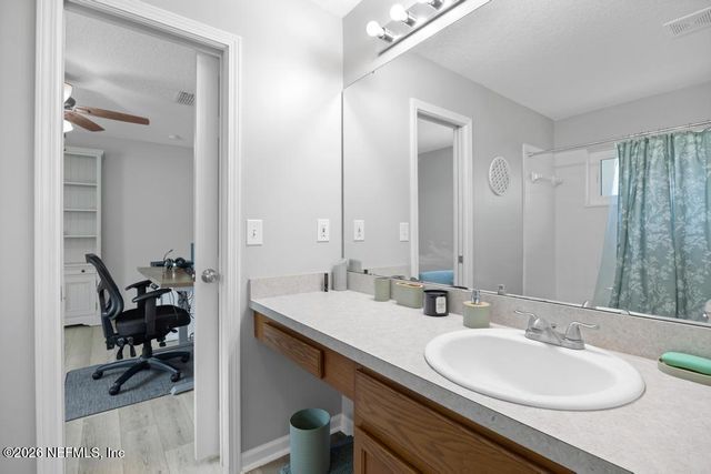 12183 IRWIN MANOR Drive, Jacksonville, FL 32246