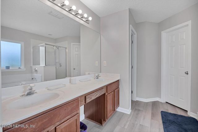 12183 IRWIN MANOR Drive, Jacksonville, FL 32246