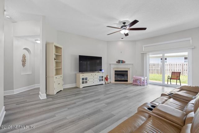 12183 IRWIN MANOR Drive, Jacksonville, FL 32246