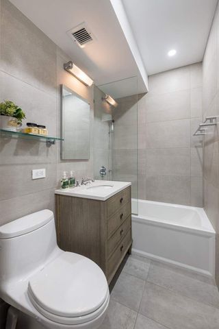 64 E 94th St Apt 1G, New York City, NY 10128