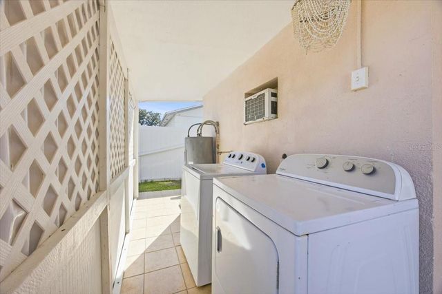 5681 TULIP AVENUE, Orlando, FL 32839