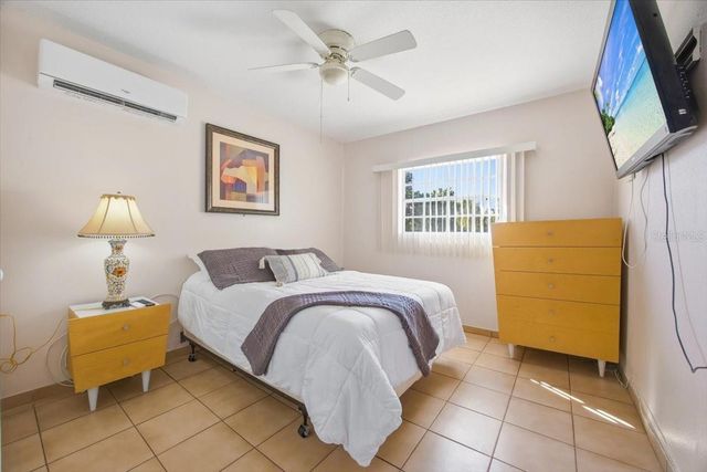 5681 TULIP AVENUE, Orlando, FL 32839