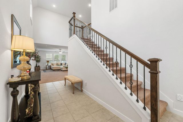 128 Three Oaks LN, Georgetown, TX 78628