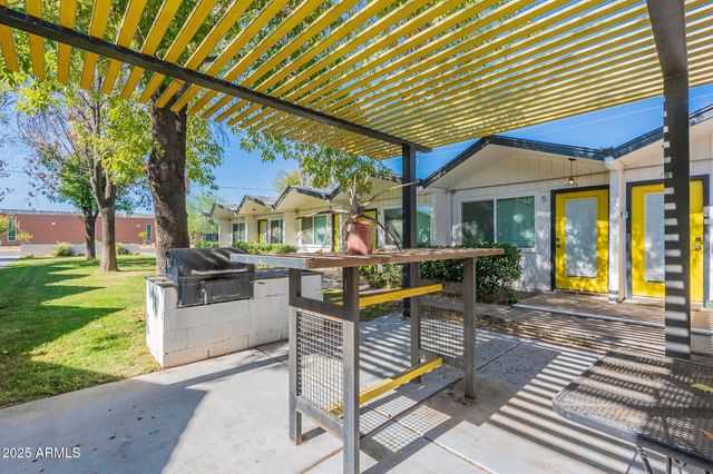 2309 S College Avenue 15, Tempe, AZ 85282