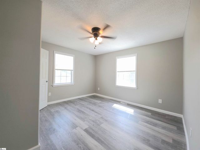 26 Blackstock Road, Inman, SC 29349