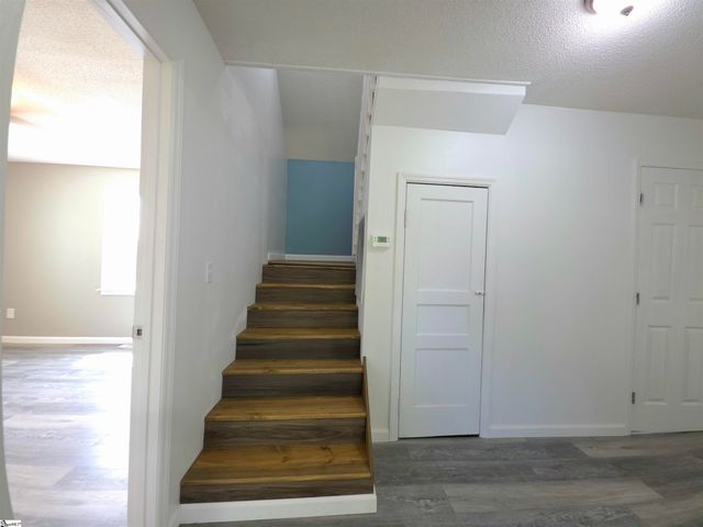 26 Blackstock Road, Inman, SC 29349