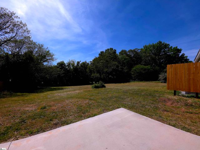 26 Blackstock Road, Inman, SC 29349