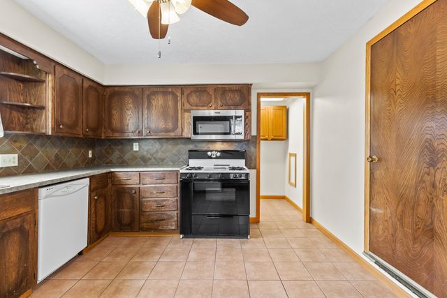 2423 4TH Avenue, Council Bluffs, IA 51501