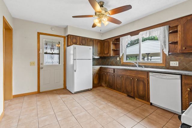2423 4TH Avenue, Council Bluffs, IA 51501