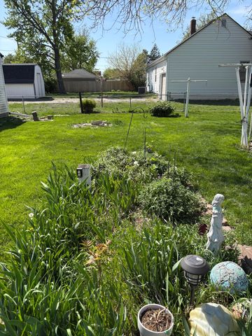 2423 4TH Avenue, Council Bluffs, IA 51501