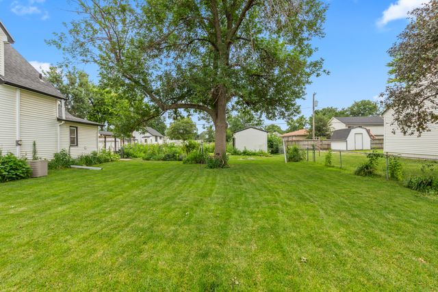 2423 4TH Avenue, Council Bluffs, IA 51501