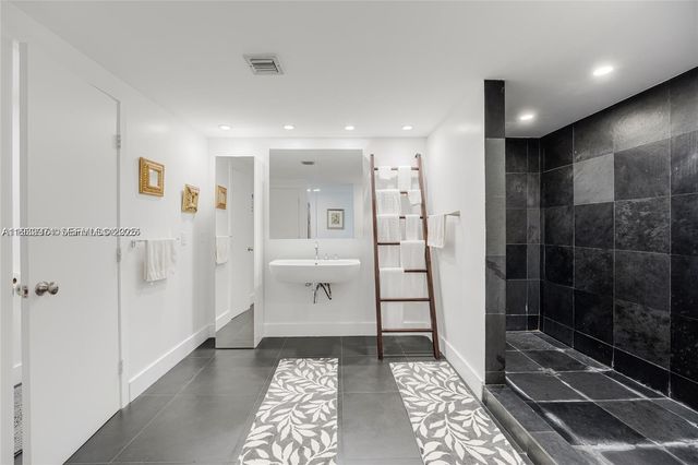 1700 NE 105th St 108, Miami Shores, FL 33138