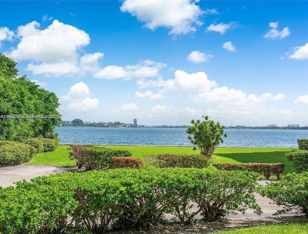 1700 NE 105th St 108, Miami Shores, FL 33138