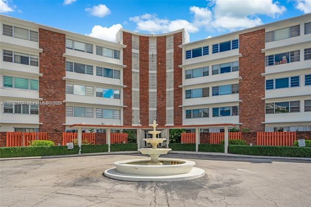 1700 NE 105th St 108, Miami Shores, FL 33138