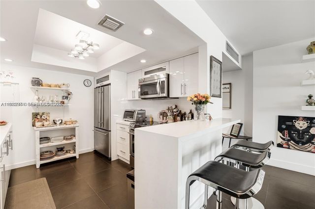 1700 NE 105th St 108, Miami Shores, FL 33138