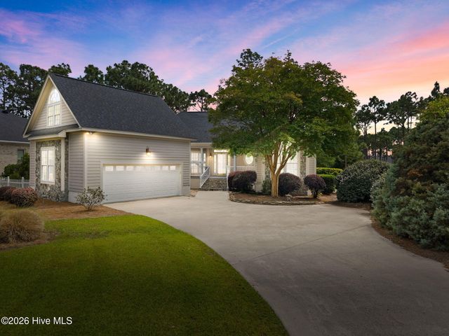 3682 W Medinah Avenue, Southport, NC 28461
