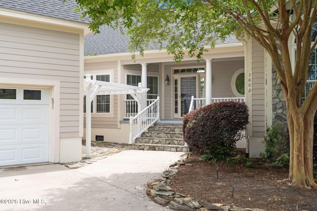 3682 W Medinah Avenue, Southport, NC 28461