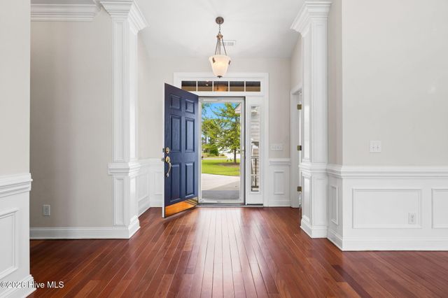 3682 W Medinah Avenue, Southport, NC 28461