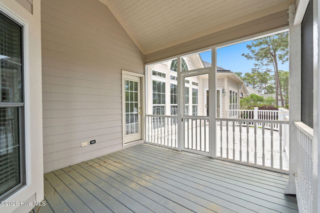3682 W Medinah Avenue, Southport, NC 28461