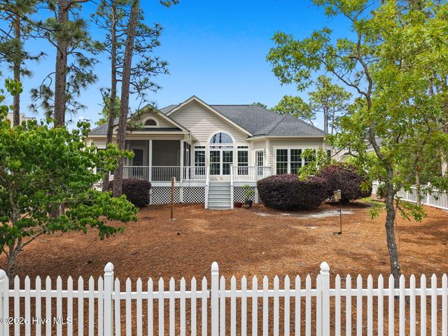 3682 W Medinah Avenue, Southport, NC 28461