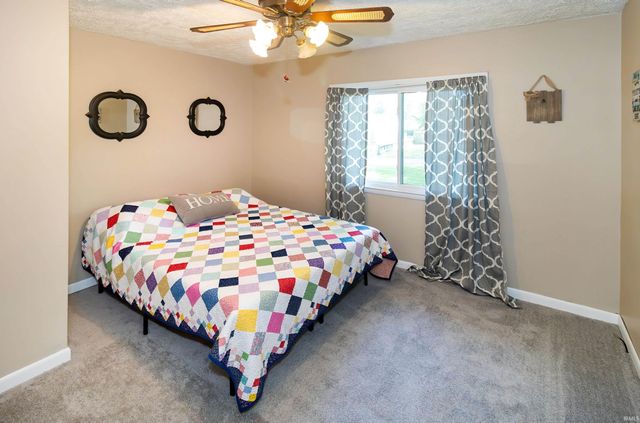 121 S Tennessee Street, Chandler, IN 47601