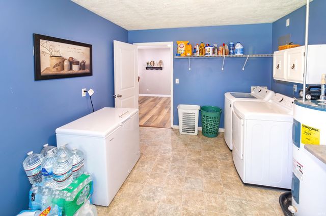 121 S Tennessee Street, Chandler, IN 47601