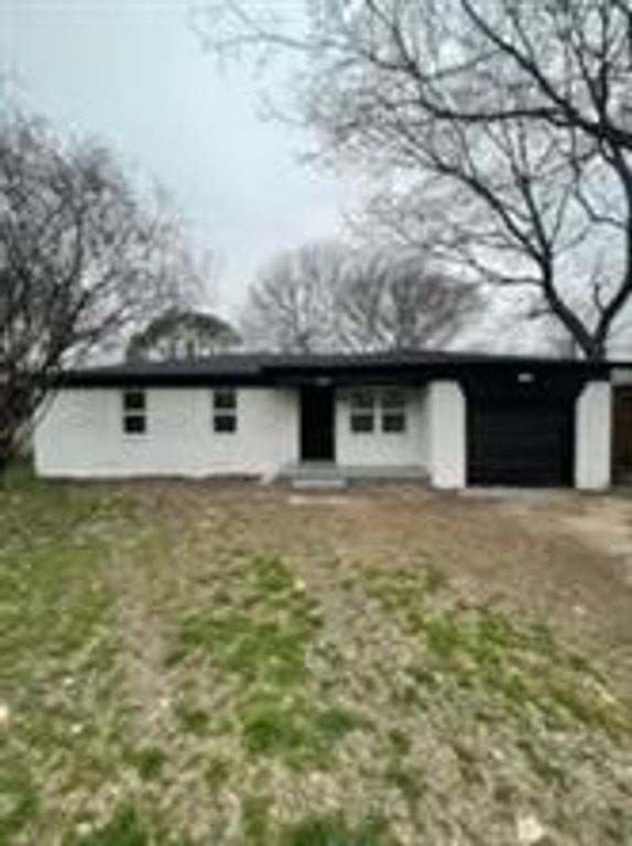 445 Bolero Avenue, Dallas, TX 75217