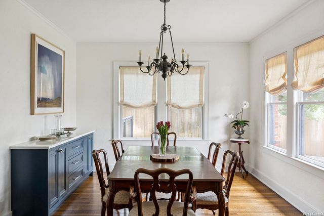 110 Henderson St, San Antonio, TX 78209