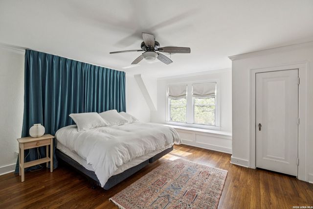 110 Henderson St, San Antonio, TX 78209